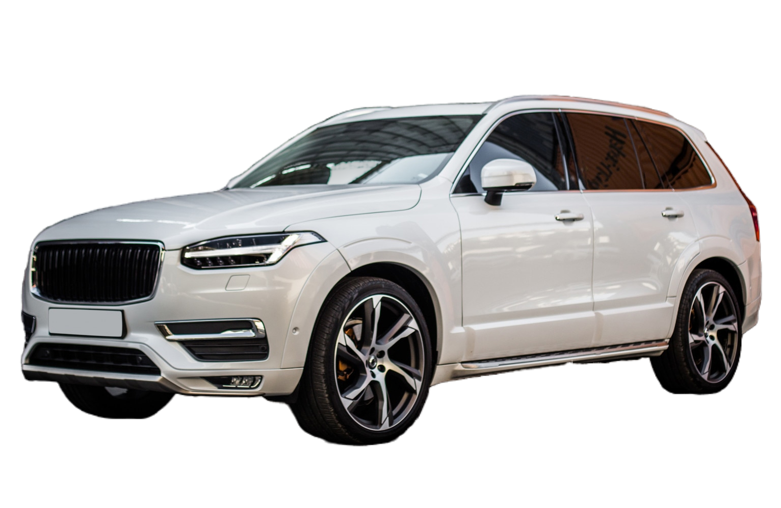 jeep-offroader-blanco-estacionamiento.png